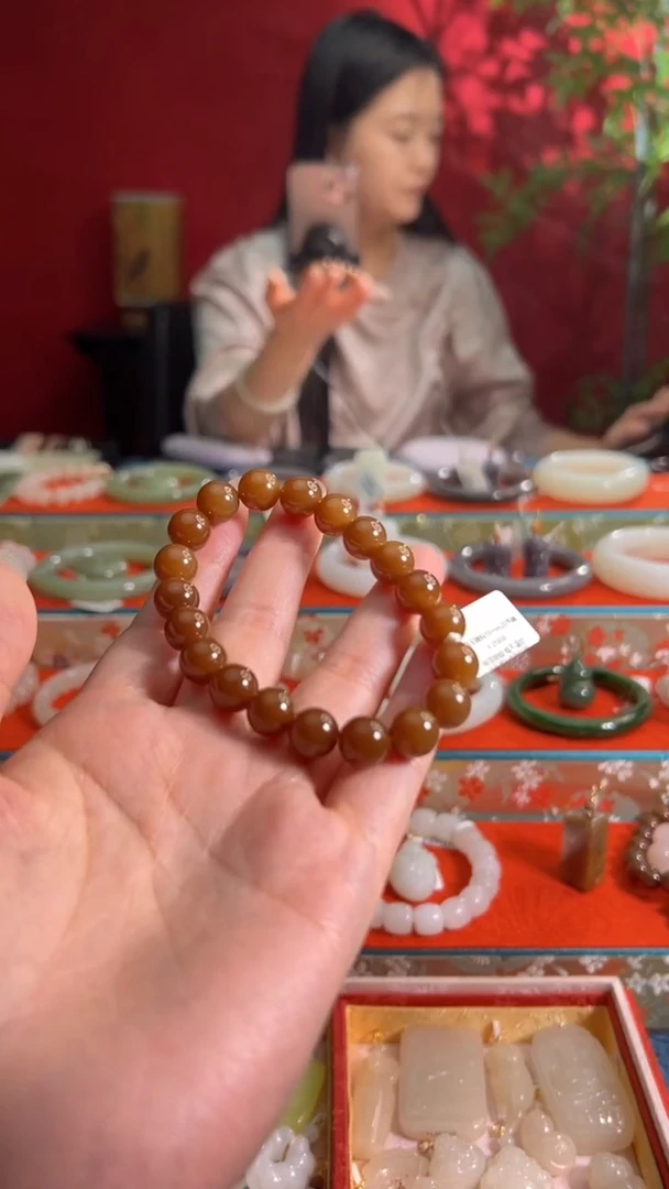 未镶嵌手串和田玉@*花新疆且末糖料圆珠手串