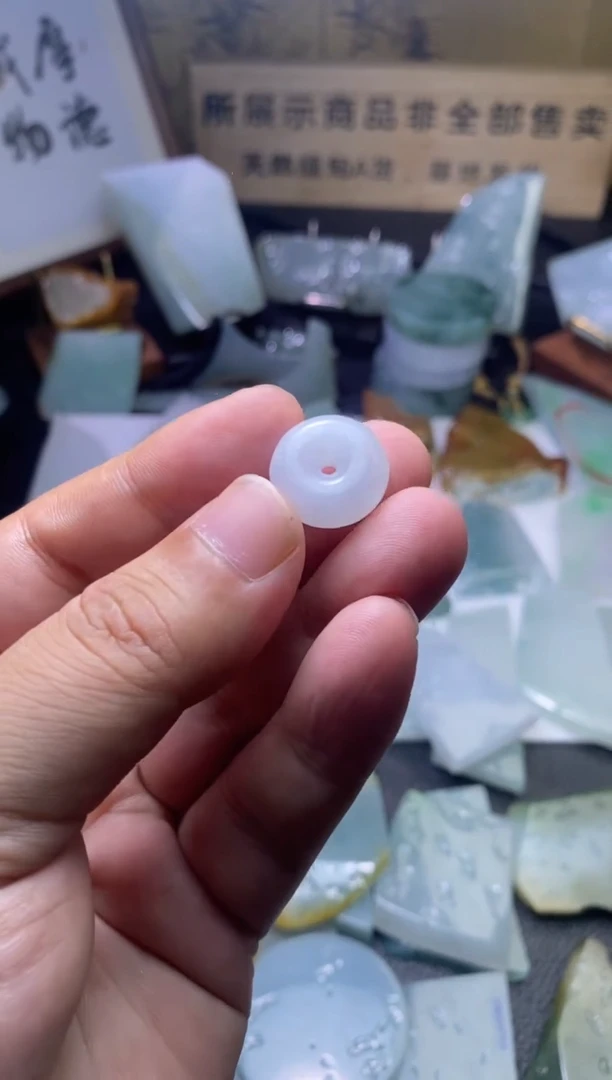 未镶嵌定制翡翠天然缅甸翡翠A货