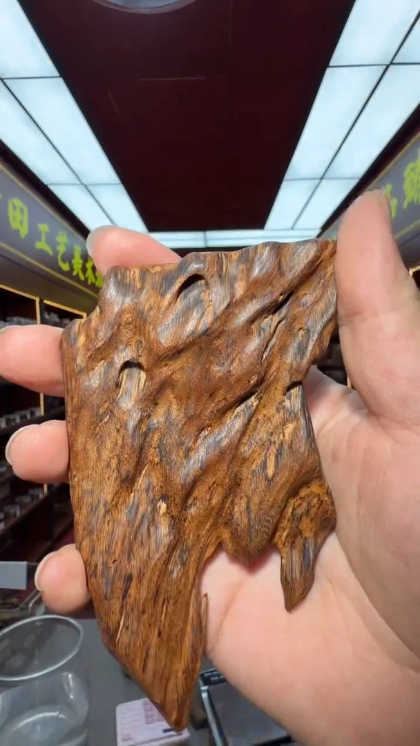 沉香吊坠多样性发一