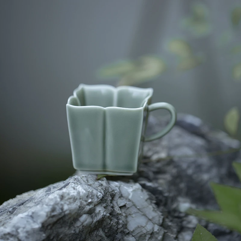 SK00095 越窑青瓷-手把方形茶杯
