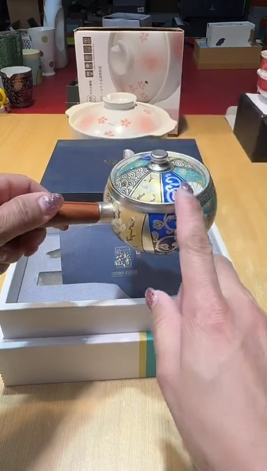 瓷片生活的本意是开心啊@@1