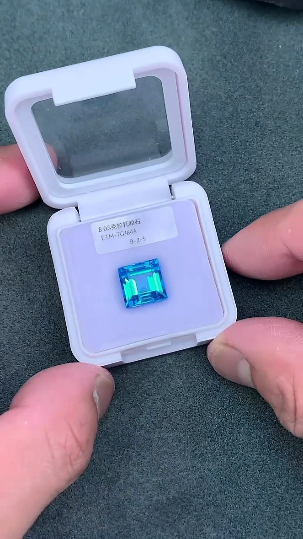 托帕石裸石8.05克拉