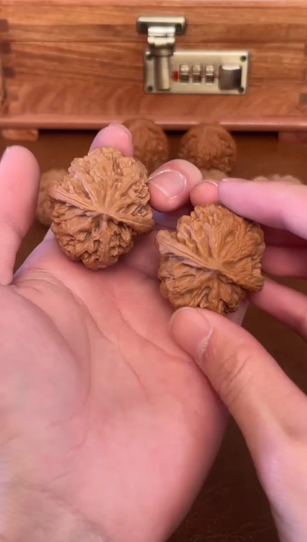 吊坠文玩核桃苹果