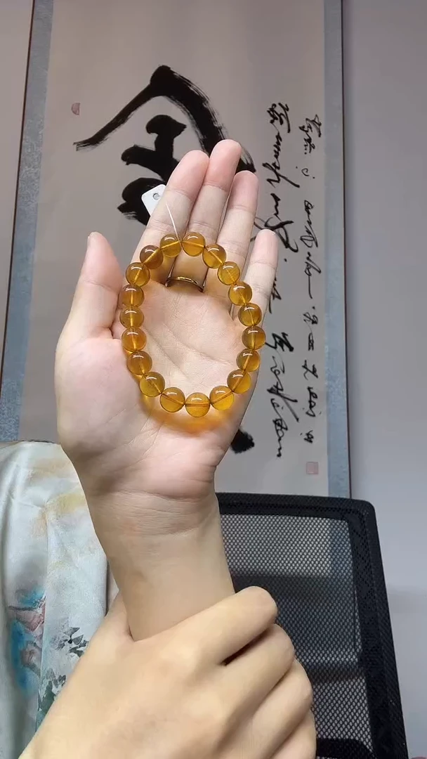 手串琥珀未镶嵌血蜜珀卡10