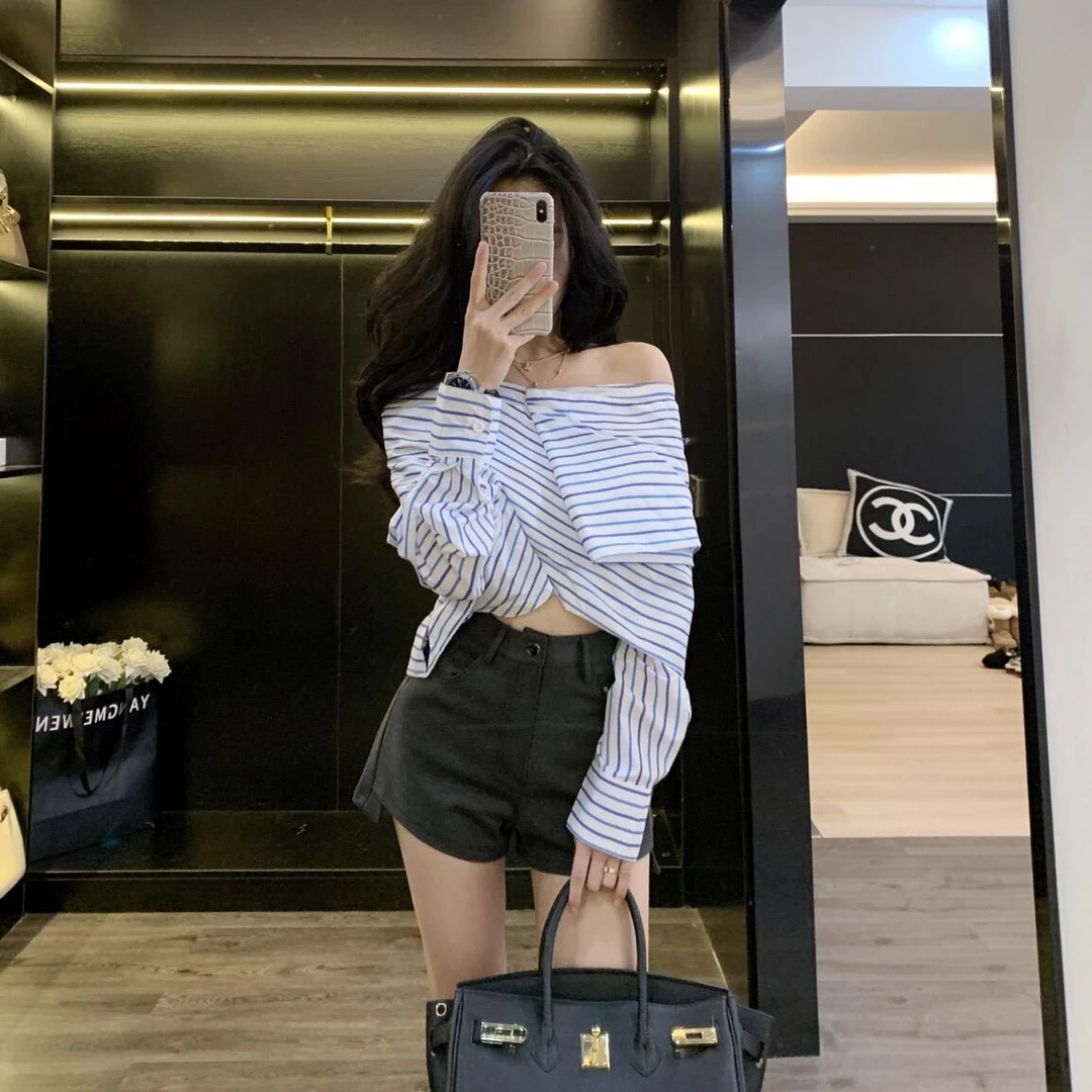 一字肩条纹衬衫女2025秋季新款设计感不规则法式高级感独特小上衣