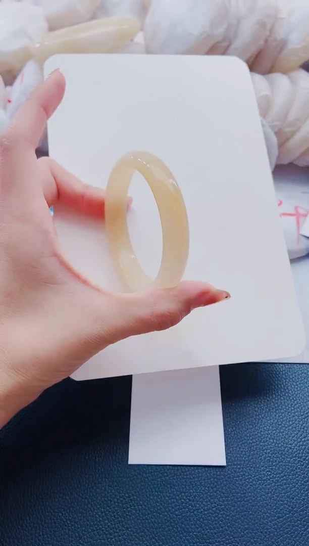 未镶嵌手镯石英质玉H277-58-59