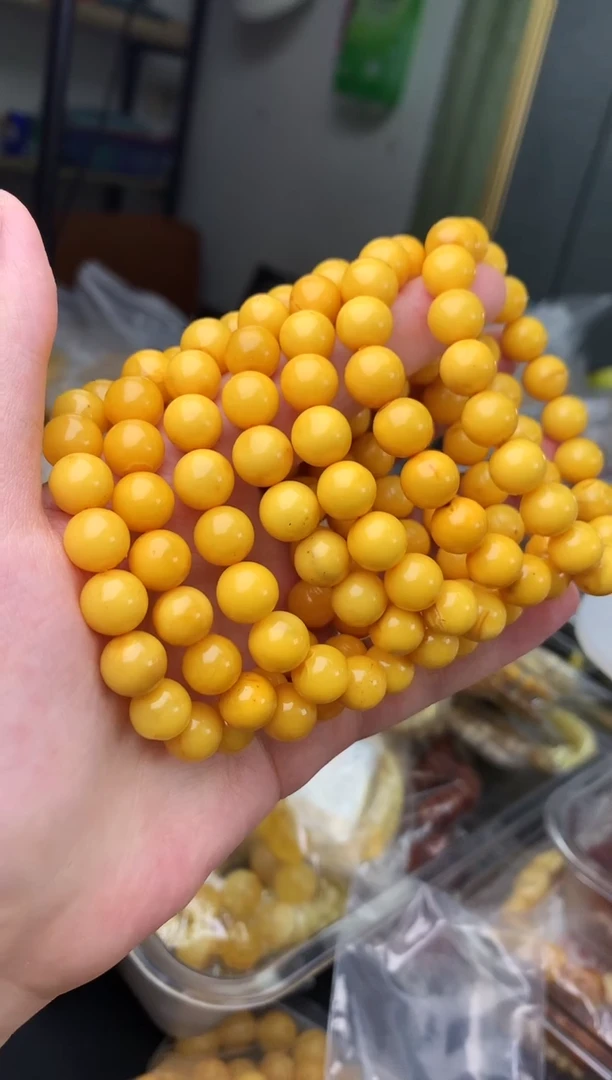 蜜蜡未镶嵌珠宝奇石20多样性发一件 尺寸10+