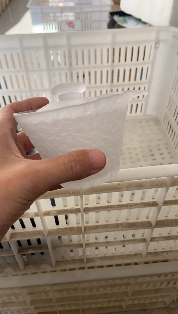 杯子瓷无运费险有瑕疵的摄影的产品有使用过的痕迹有点脏介意勿拍