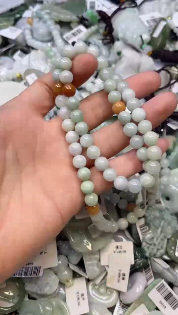 【闪购商品】翡翠颈饰未镶嵌00004986