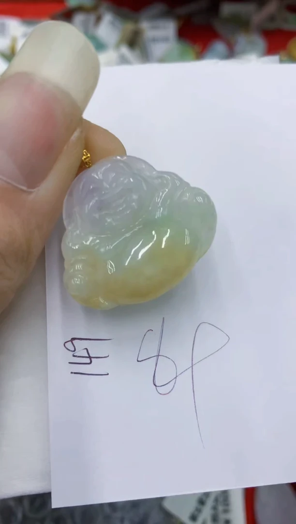 翡翠18K金镶嵌颈饰111111111111