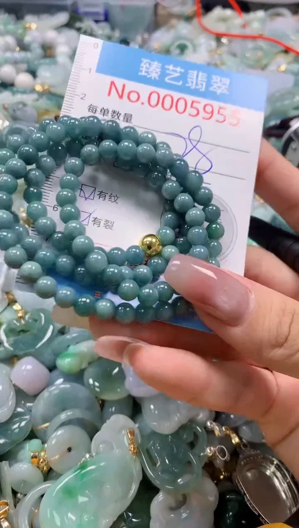 翡翠未镶嵌颈饰含绳0005955