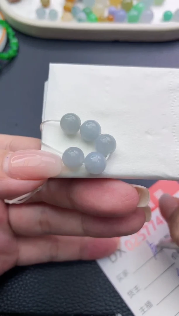 定制翡翠未镶嵌钰*珠子