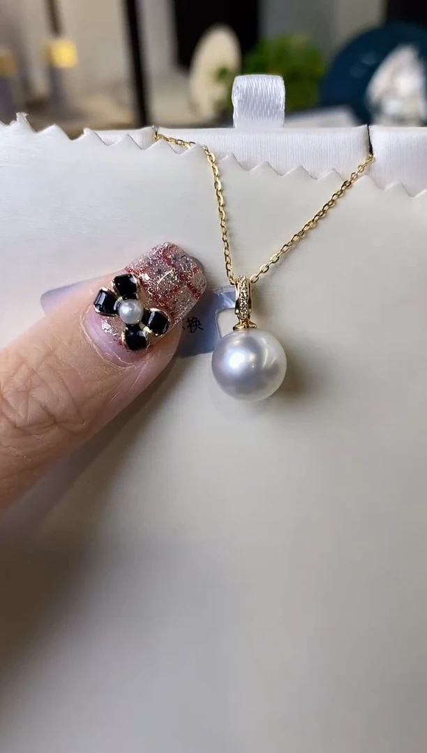 【闪购商品】海水珍珠吊坠(不含链)18K金镶嵌11-12澳白珍珠吊坠