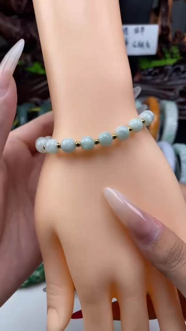 未镶嵌戒指翡翠1