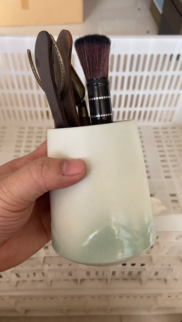 杯无运费险有瑕疵的摄影的产品有使用过的痕迹有点脏介意勿拍