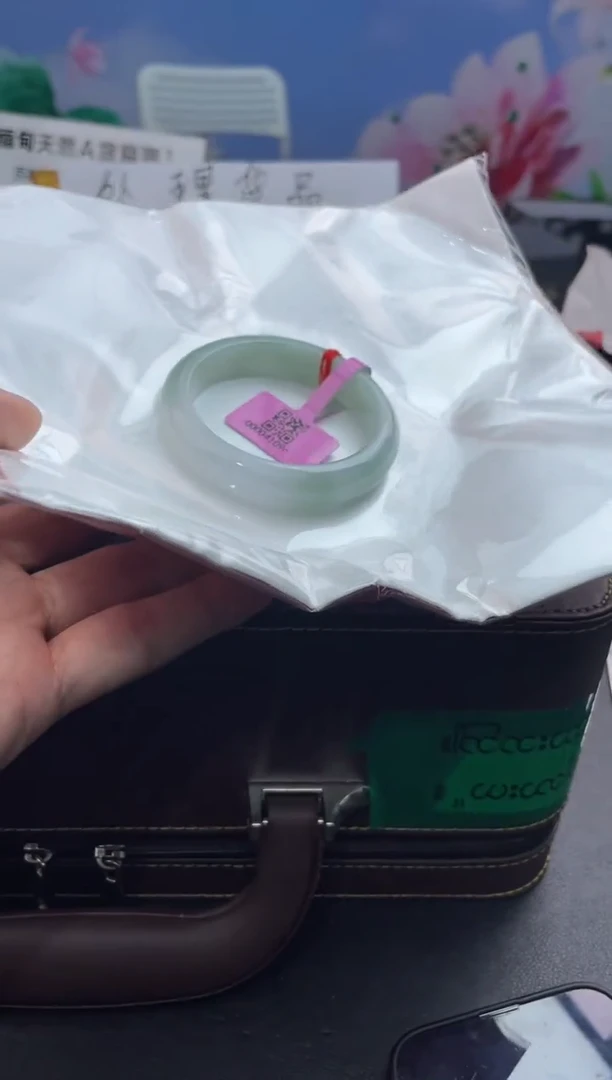 翡翠手镯未镶嵌15翡翠手镯