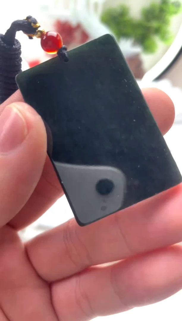 【闪购商品】和田玉颈饰未镶嵌无事牌