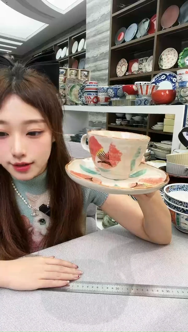 瓷片咖啡杯山茶花