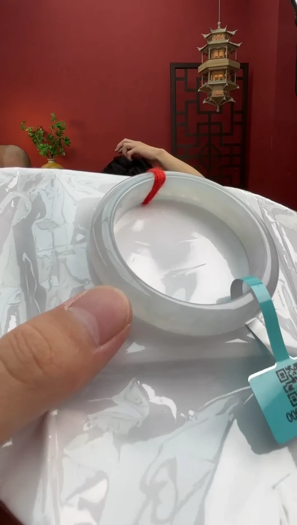 未镶嵌手镯翡翠?****?翡翠手镯1