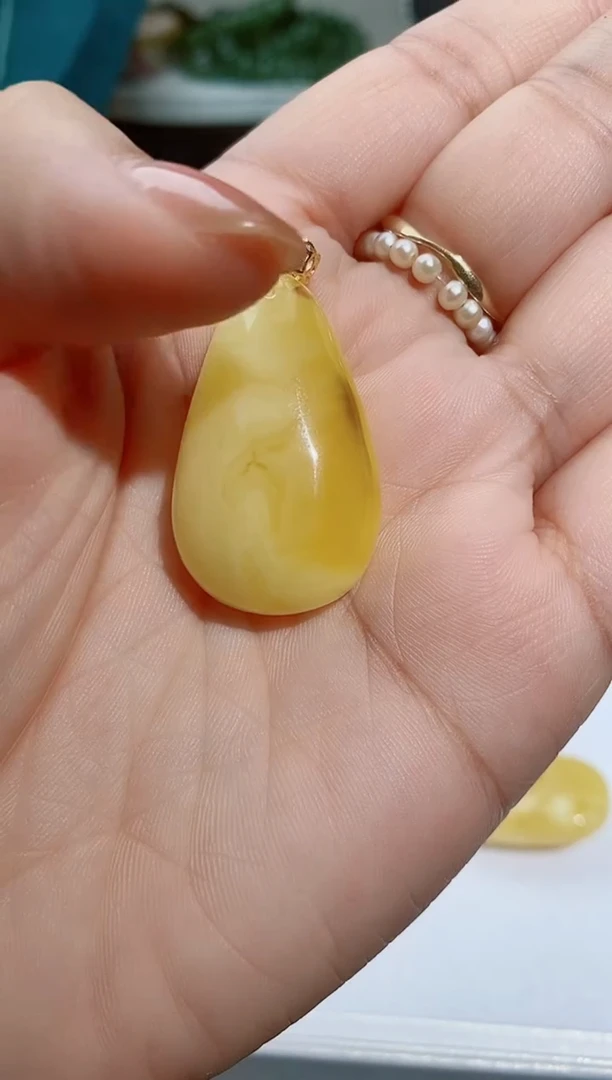 未镶嵌吊坠(不含链)蜜蜡幽**兰150一个幽幽清兰的