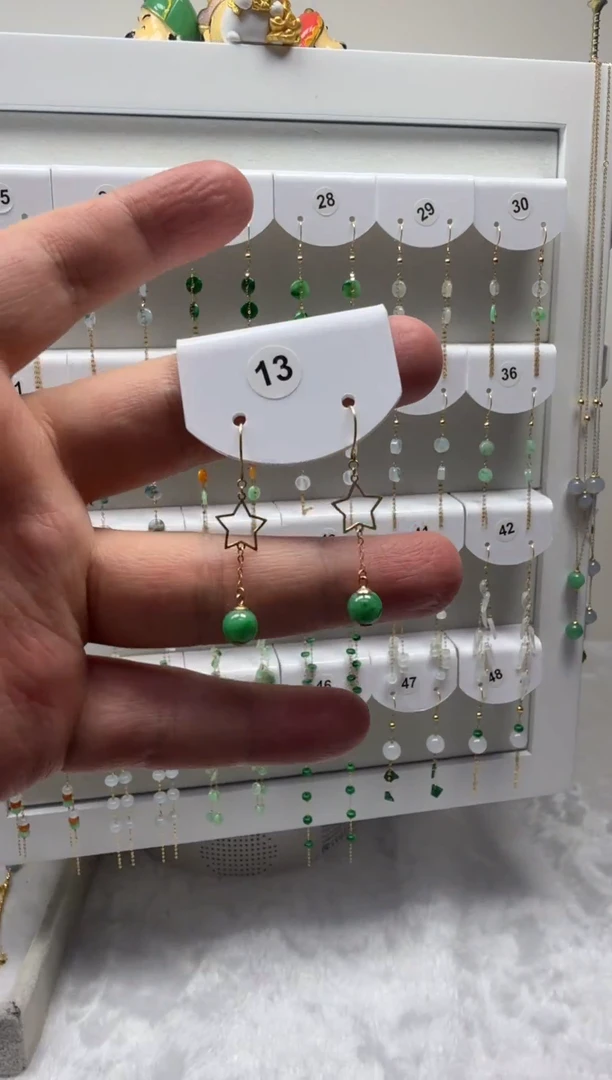 18K金镶嵌翡翠耳饰缅甸天然翡翠a货