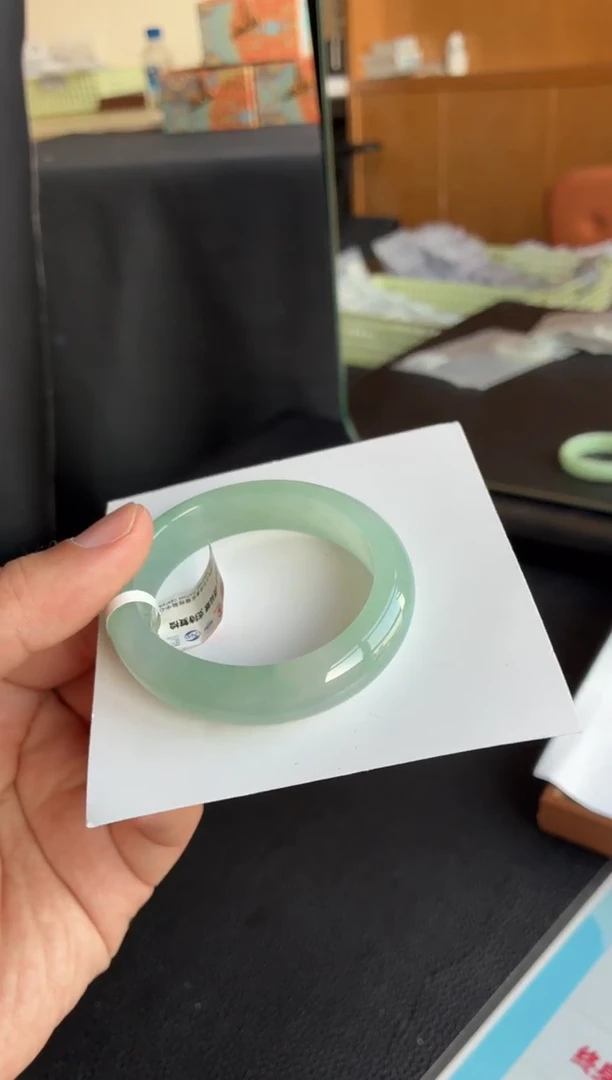 未镶嵌手镯翡翠35号51.3*44.8*12.6*7.8贵妃