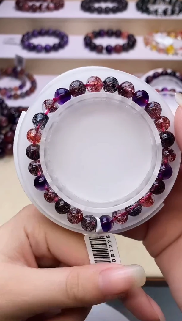 【闪购商品】水晶手链未镶嵌黑加仑超七7m+