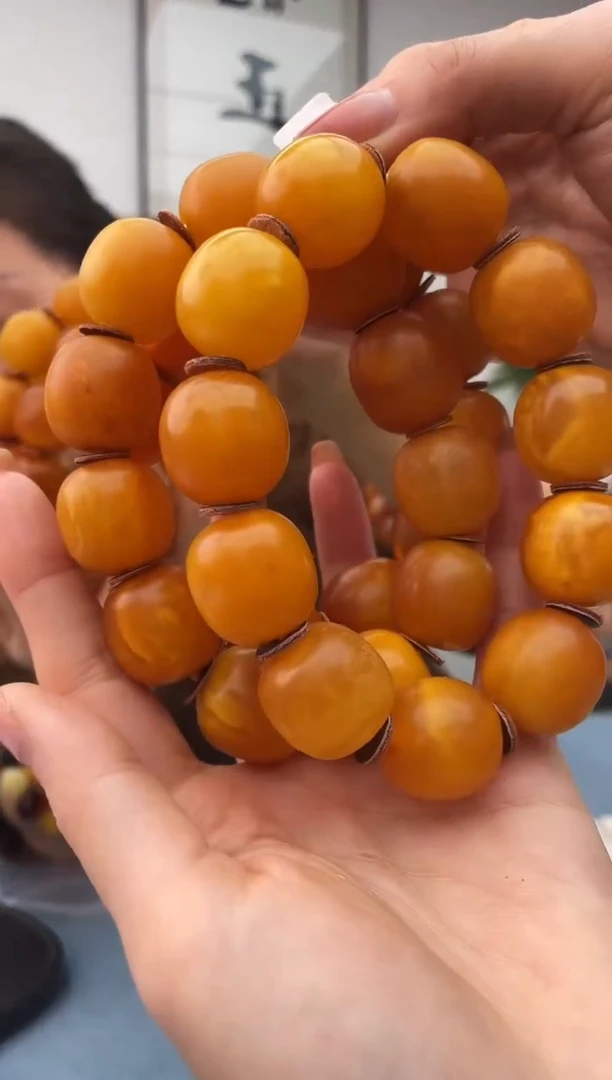 【闪购商品】蜜蜡珠宝奇石未镶嵌微瑕假一罚十多样性发其一，061.20