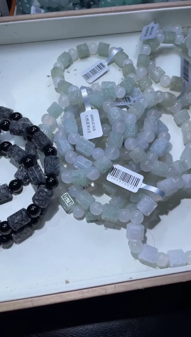 【闪购商品】定制翡翠未镶嵌天然缅甸A货翡翠手串170