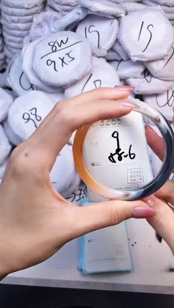 手镯玛瑙/玉髓未镶嵌3265