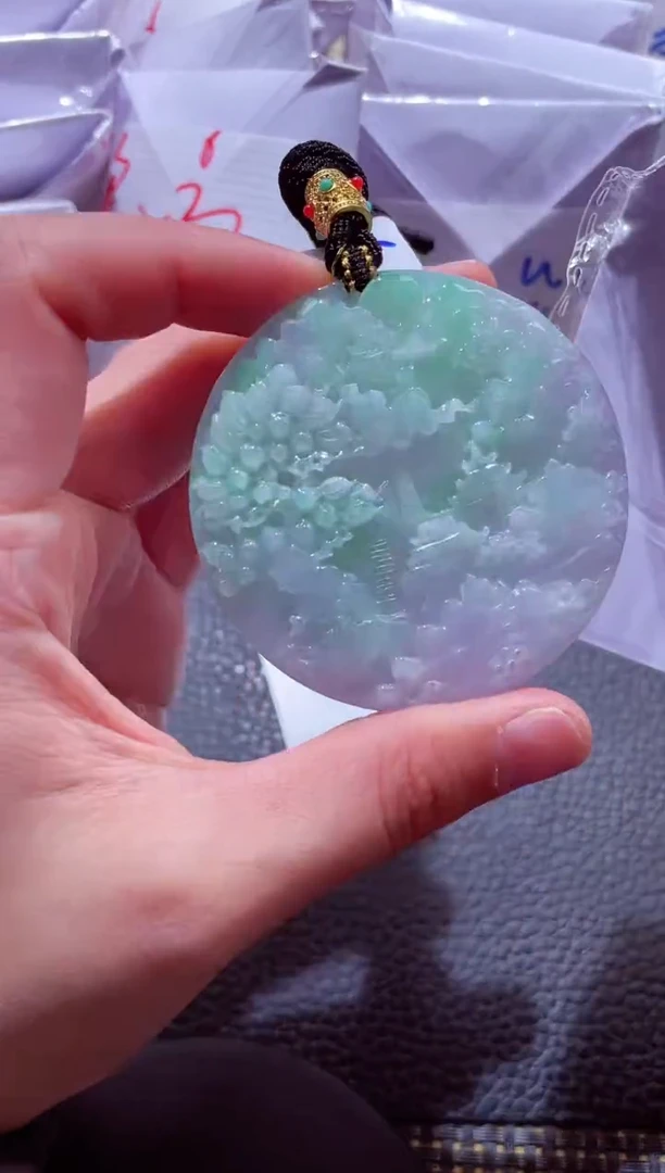 颈饰未镶嵌翡翠00005893