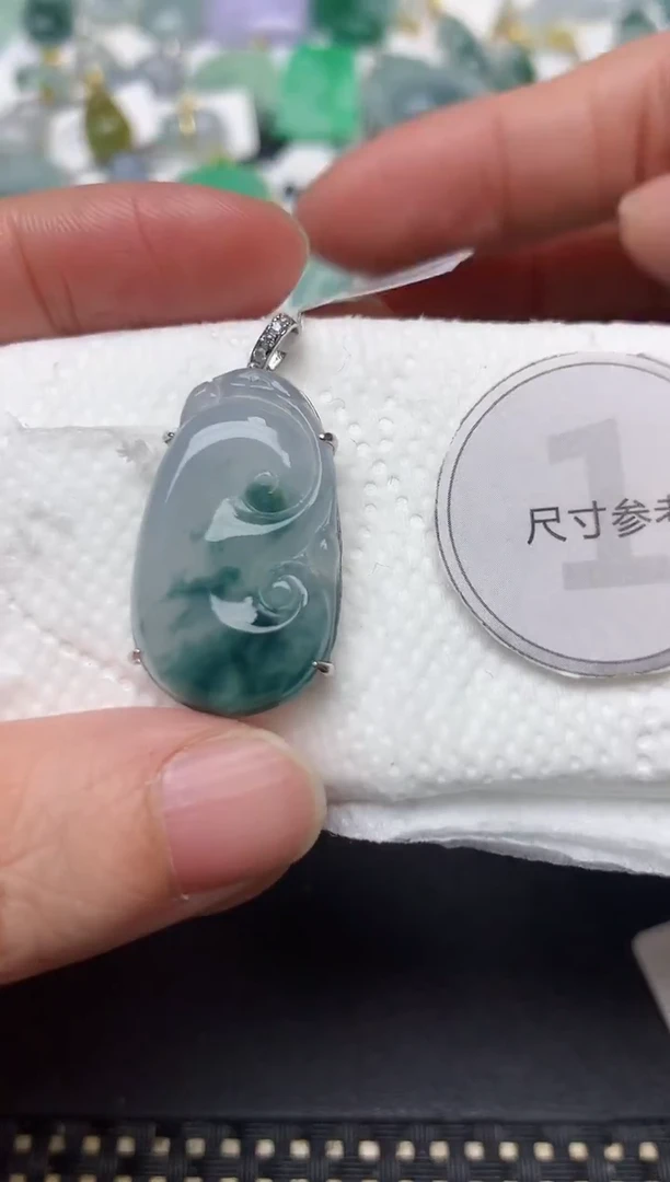 颈饰未镶嵌翡翠天然缅甸A货翡翠