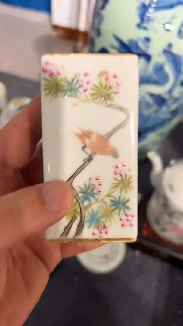 摆件瓷摆件瓷摆件小鸟方笔桶