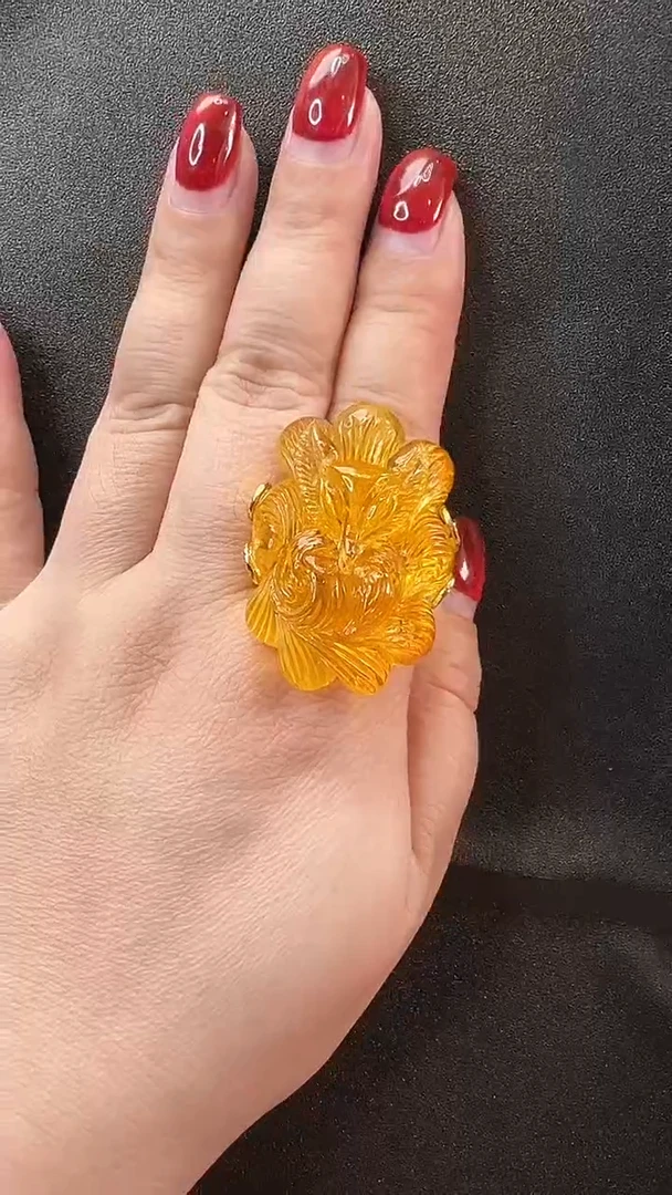 琥珀未镶嵌戒指戒指