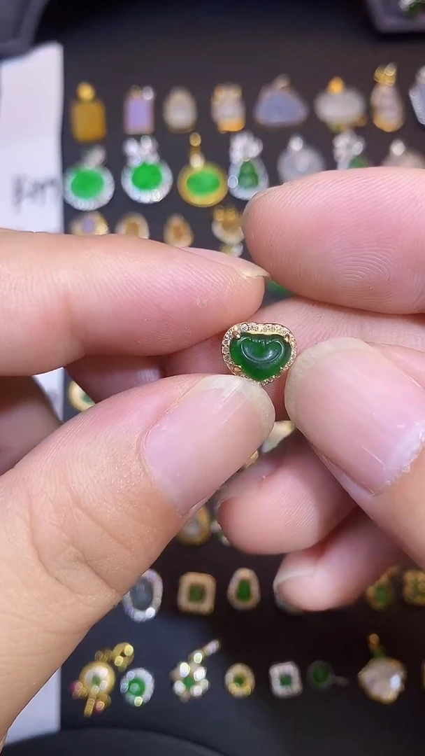 吊坠(不含链)银S925镶嵌翡翠1