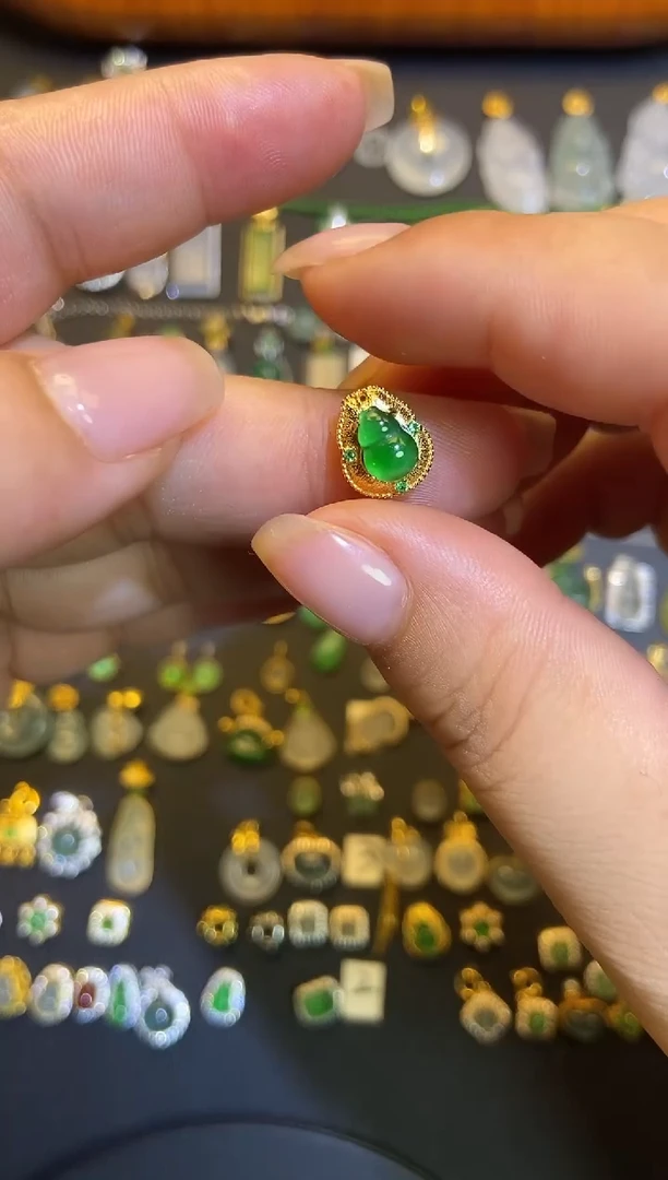 翡翠银S925镶嵌吊坠(不含链)1