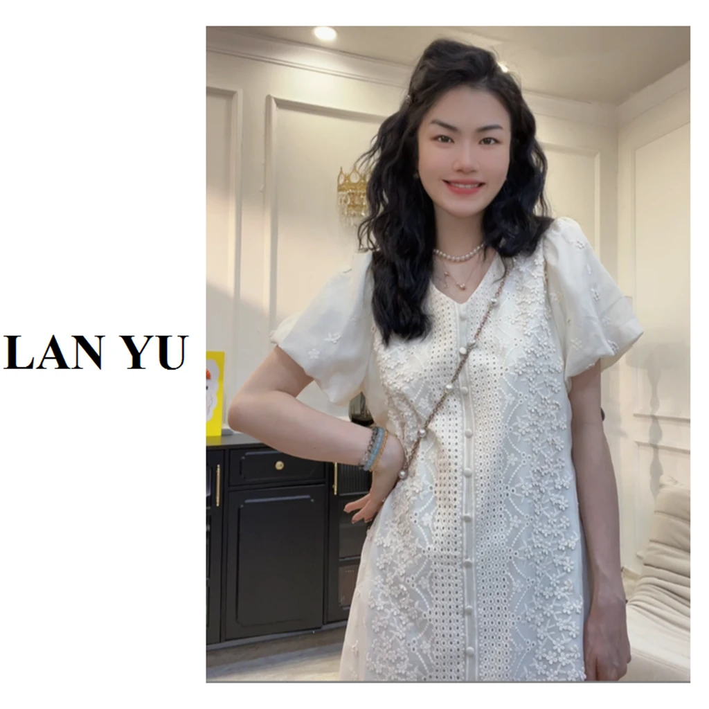 【繁花似锦】超重工！V领刺绣显瘦连衣裙大码气质重工绣花优雅裙子LY