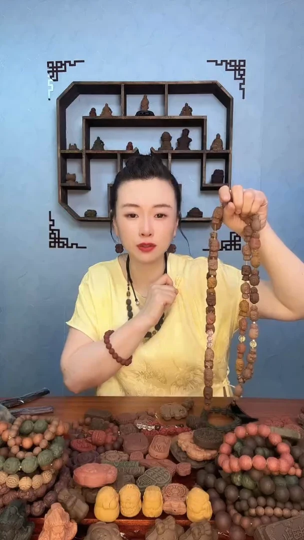 泥塑八大守护（斜跨）