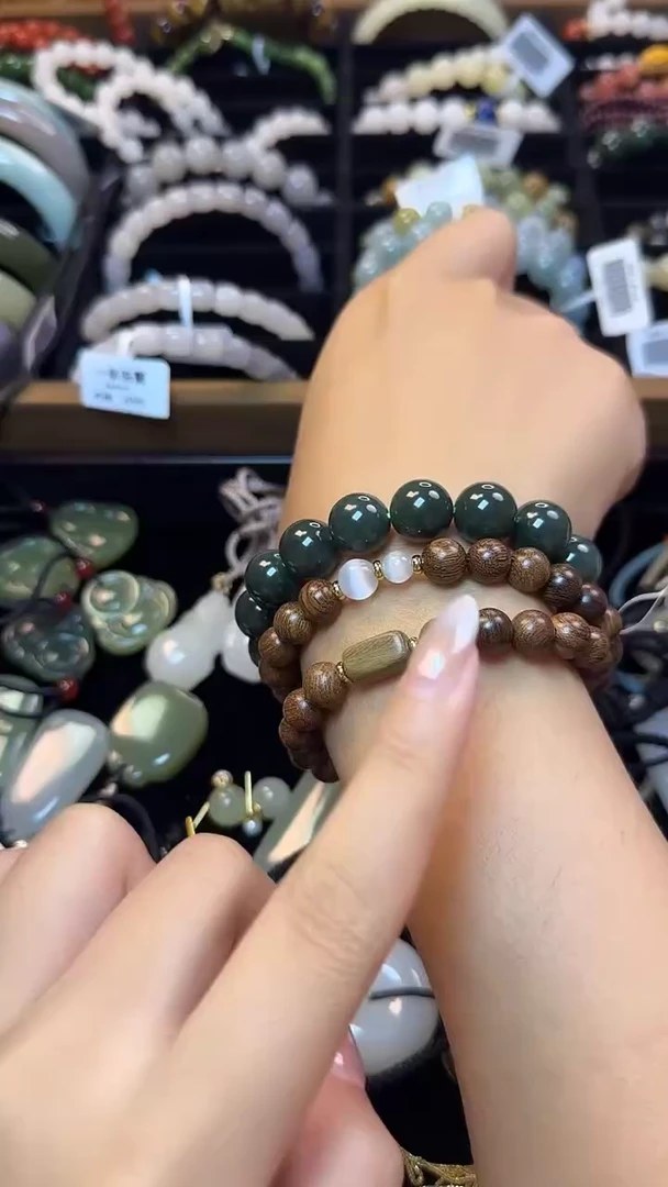 未镶嵌手链和田玉和田玉且莫蓝手串 多样发一