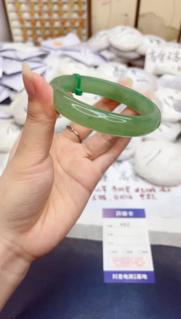 石英质玉手镯未镶嵌462-东陵玉-圈口62