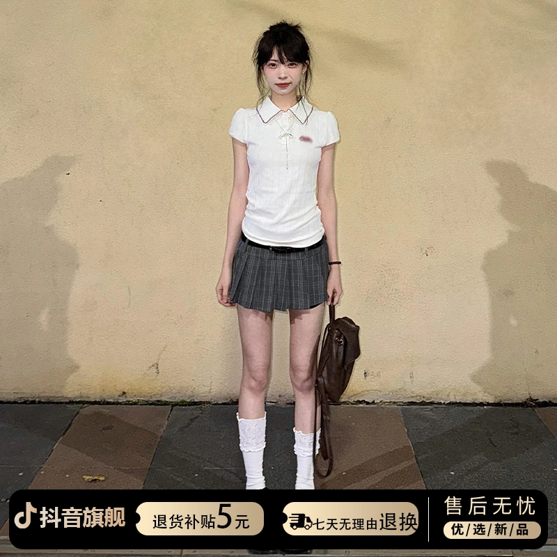 白色polo领正肩短袖t恤女夏季2025新款学院风辣妹t恤上衣两件套装
