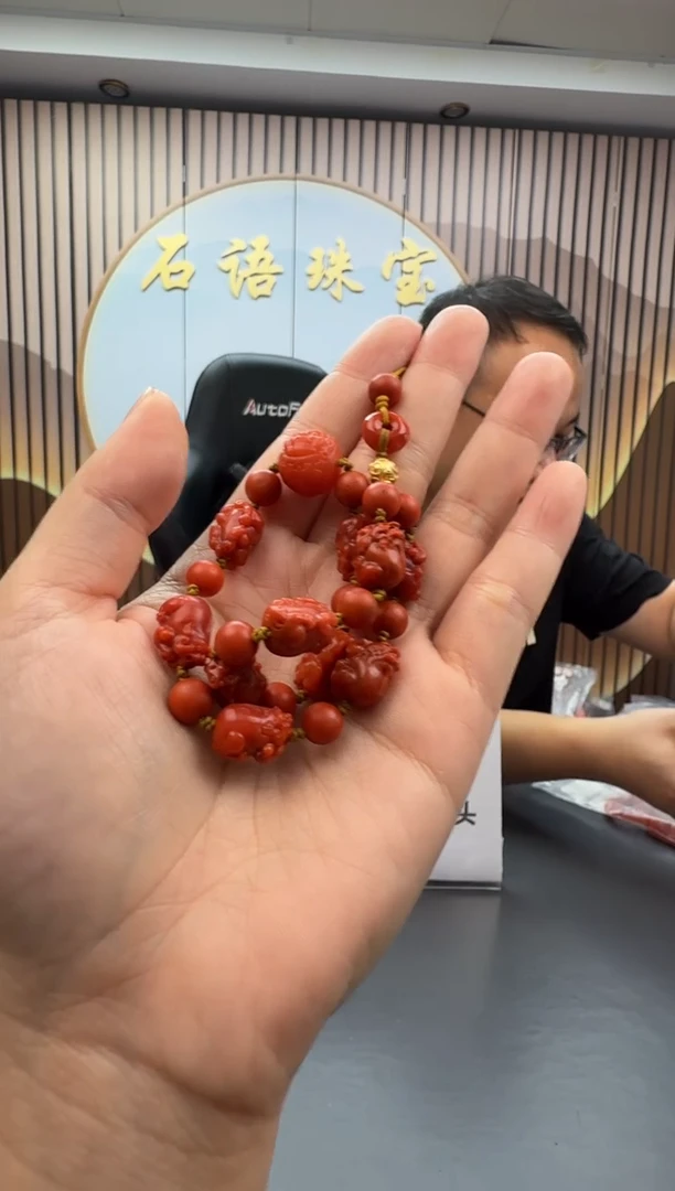 未镶嵌手持南红玛瑙014ZB1109产品一个