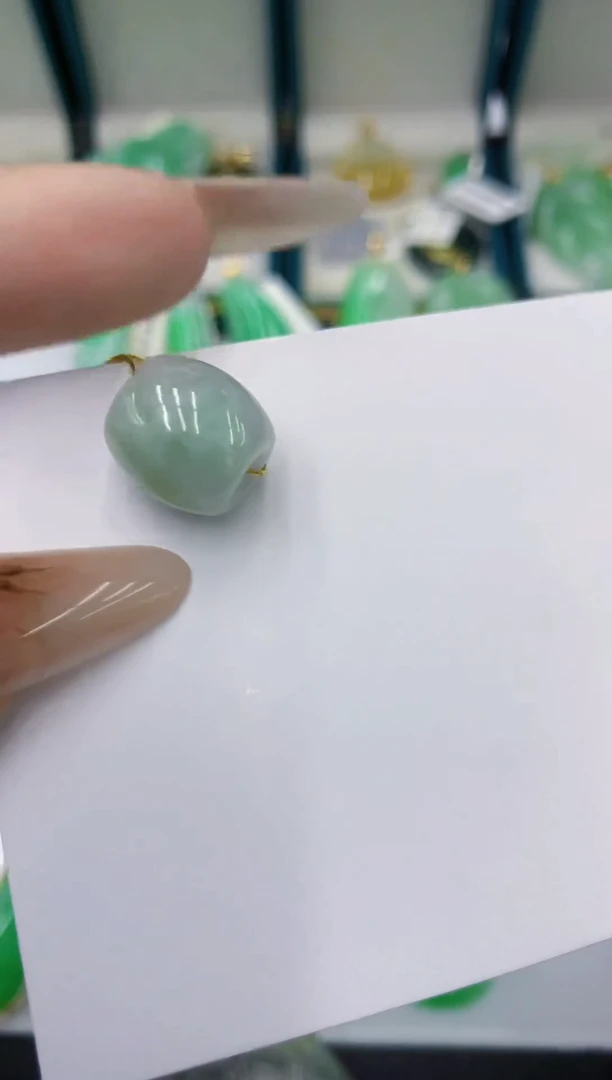 颈饰未镶嵌翡翠111111