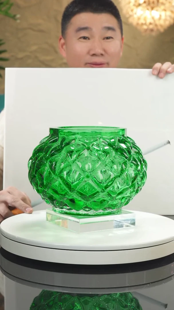 【闪购商品】摆件福利绿色花瓶摆件