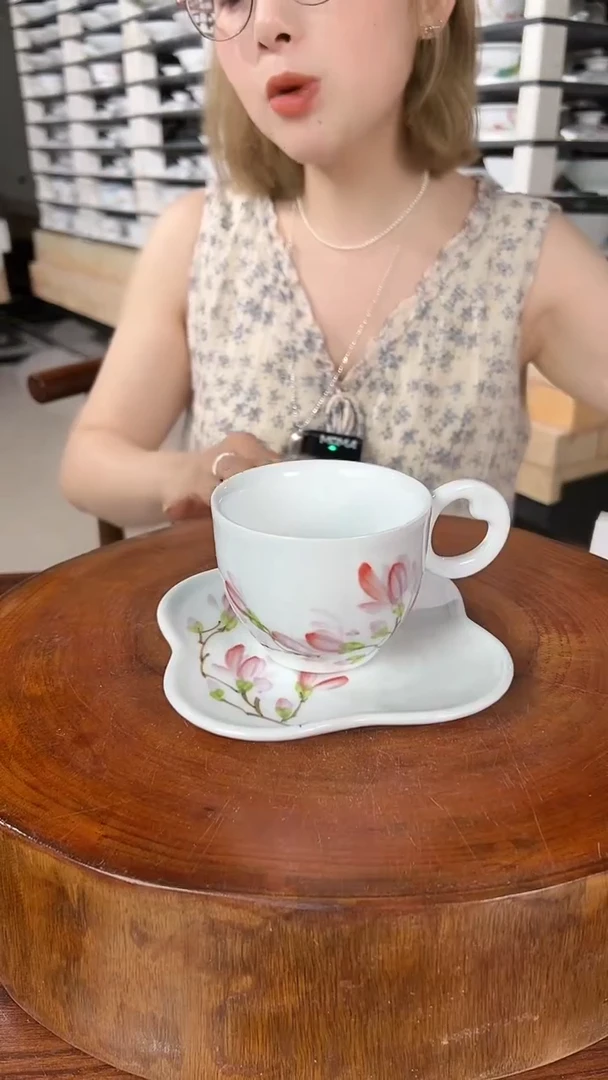 摆件景德镇手工手绘陶瓷