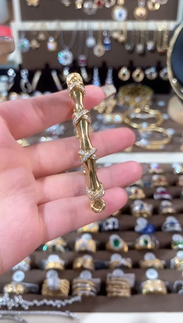 18K金镶嵌手镯钻石浪*18K金竹节钻石X形手镯