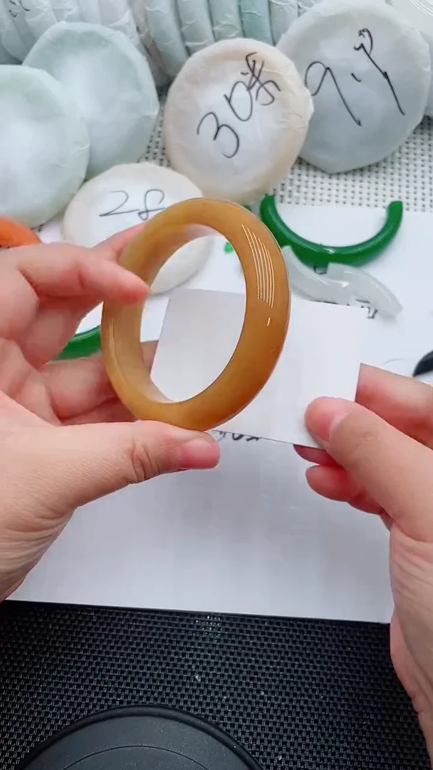 未镶嵌手镯石英质玉19-59-60