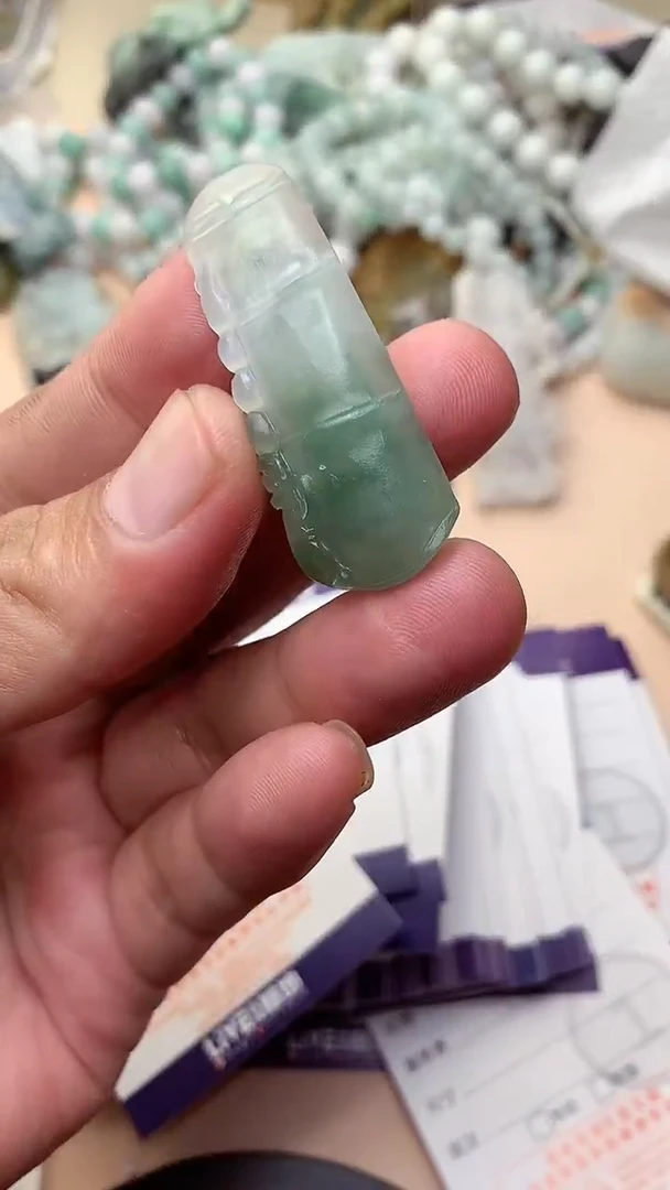 未镶嵌定制翡翠翡翠1
