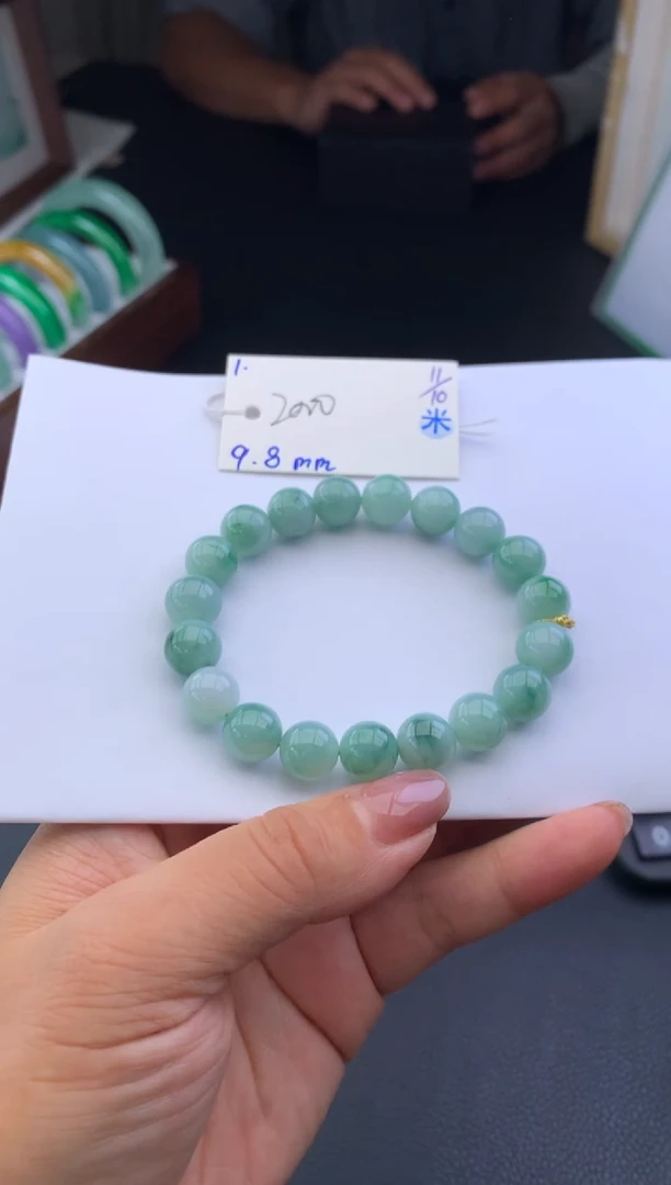 未镶嵌手串翡翠手串