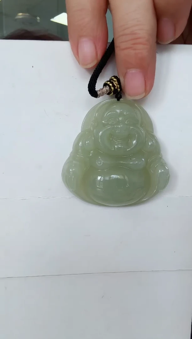 和田玉未镶嵌颈饰吊坠